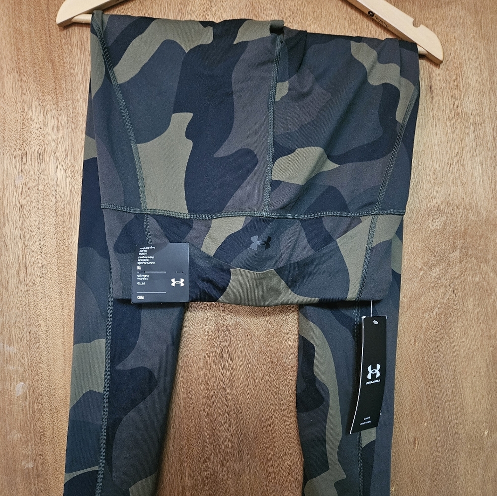 Under Armour Camo Leggings - Green and Black